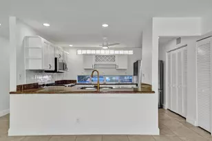 1717 N Riverside Dr, Pompano Beach, FL 33062 - Photo 17