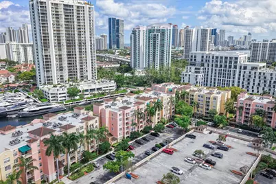 19601 E Country Club Drive #7505, Aventura, FL 33180 - Photo 17