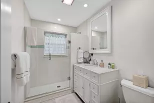 291 Country Club Dr, Tequesta, FL 33469 - Photo 27