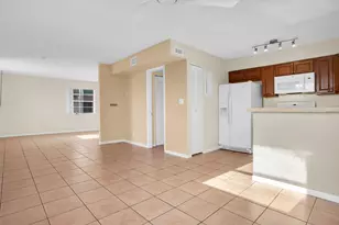 1100 SE 4th Ave, Deerfield Beach, FL 33441 - Photo 9