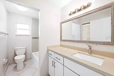 2981 NW 92nd Avenue, Coral Springs, FL 33065 - Photo 13