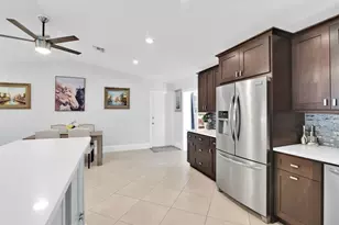 432 SW Natura Ave, Deerfield Beach, FL 33441 - Photo 13