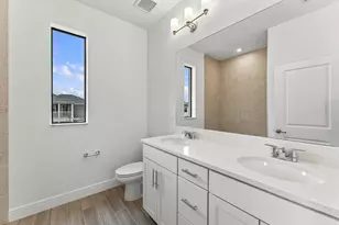 911 SW Newfield Ave, Palm City, FL 34990 - Photo 9