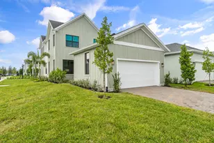 911 SW Newfield Ave, Palm City, FL 34990 - Photo 13