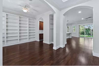 12077 Aviles Circle, Palm Beach Gardens, FL 33418 - Photo 9