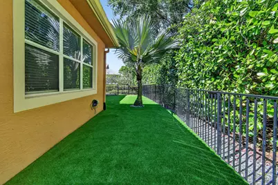 12077 Aviles Circle, Palm Beach Gardens, FL 33418 - Photo 45