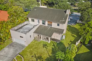 9655 Biscayne Blvd, Miami Shores, FL 33138 - Photo 29