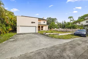 9655 Biscayne Blvd, Miami Shores, FL 33138 - Photo 5