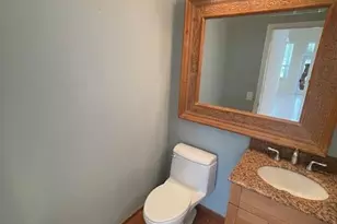 1328 Bayview Cir, Weston, FL 33326 - Photo 11