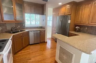 1328 Bayview Cir, Weston, FL 33326 - Photo 15