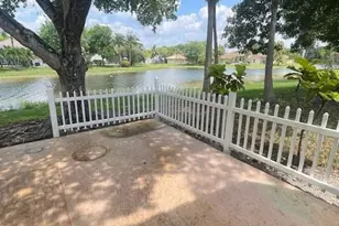1328 Bayview Cir, Weston, FL 33326 - Photo 33