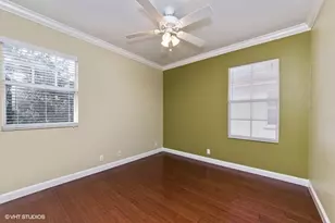 623 Castle Dr, Palm Beach Gardens, FL 33410 - Photo 11