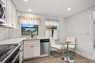 5945 Parkwalk Dr, Boynton Beach, FL 33472 - Photo 5