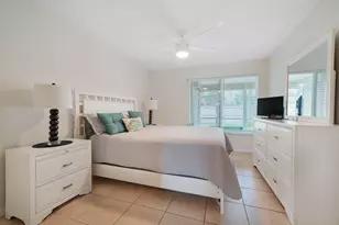 215 Palmetto Ct, Jupiter, FL 33458 - Photo 13
