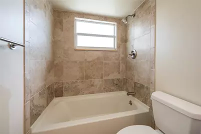 2555 NE 11th Street #302, Fort Lauderdale, FL 33304 - Photo 15