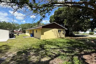 1709 N 22nd St, Fort Pierce, FL 34950 - Photo 21