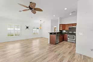 1649 SW Hampshire Ln, Port Saint Lucie, FL 34953 - Photo 11