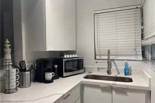 17 NE 9th Ave, Fort Lauderdale, FL 33301 - Photo 5