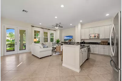834 Madison Court, Palm Beach Gardens, FL 33410 - Photo 9