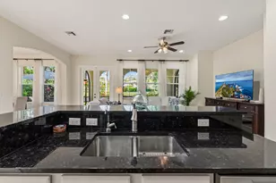 834 Madison Ct, Palm Beach Gardens, FL 33410 - Photo 9