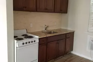 100 Cascade Ln, Palm Beach Shores, FL 33404 - Photo 3