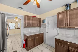 2073 SE Rainier Rd, Port Saint Lucie, FL 34952 - Photo 11