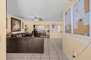 2073 SE Rainier Rd, Port Saint Lucie, FL 34952 - Photo 3