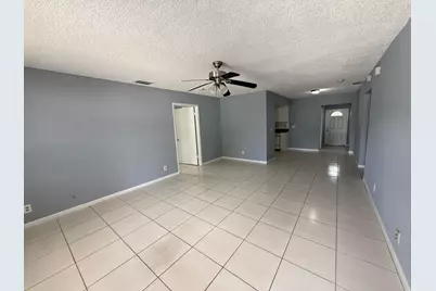2519 Griffin Square, West Palm Beach, FL 33406 - Photo 3
