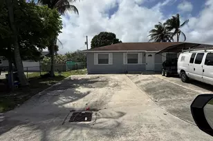 2519 Griffin Square, West Palm Beach, FL 33406 - Photo 13