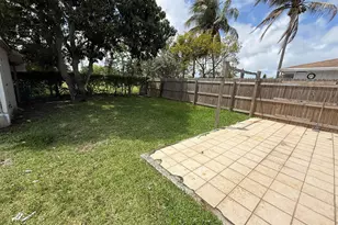 2519 Griffin Square, West Palm Beach, FL 33406 - Photo 11