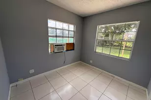 2519 Griffin Square, West Palm Beach, FL 33406 - Photo 7