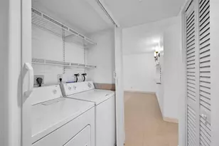 7173 Orange Dr, Davie, FL 33314 - Photo 11