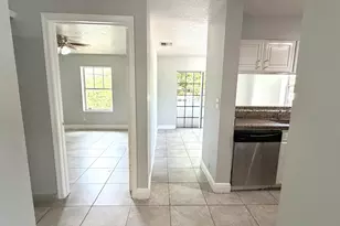 1025 SW 2nd Ct, Fort Lauderdale, FL 33312 - Photo 3