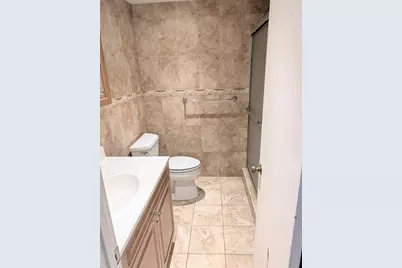 6651 Racquet Club Drive, Lauderhill, FL 33319 - Photo 9