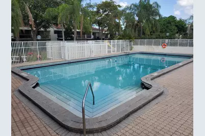6651 Racquet Club Drive, Lauderhill, FL 33319 - Photo 27