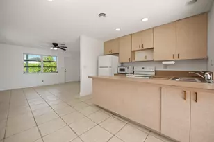 5205 NW 28th Ave, Tamarac, FL 33309 - Photo 9