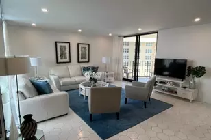 5420 N Ocean Dr, Singer Island, FL 33404 - Photo 11