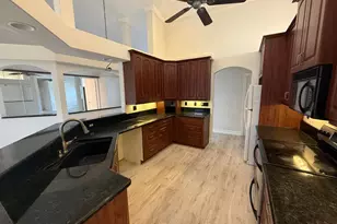 1006 SW Majorca Ave, Port Saint Lucie, FL 34953 - Photo 7