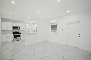 332 NW 97th St, Miami, FL 33150 - Photo 5