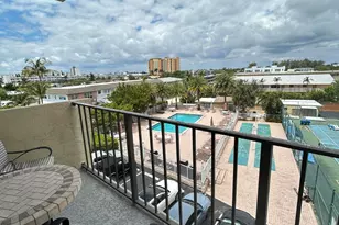 1009 N Ocean Blvd N, Pompano Beach, FL 33062 - Photo 27