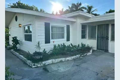 84 E North Shore Avenue, North Fort Myers, FL 33917 - Photo 7