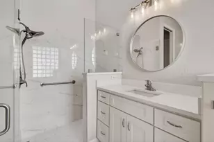 332 NW Stratford Ln, Port Saint Lucie, FL 34983 - Photo 41