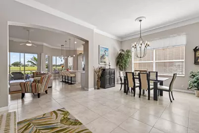 332 NW Stratford Lane, Port Saint Lucie, FL 34983 - Photo 11