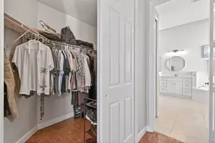 332 NW Stratford Ln, Port Saint Lucie, FL 34983 - Photo 37