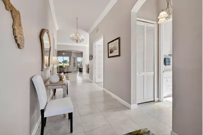 332 NW Stratford Lane, Port Saint Lucie, FL 34983 - Photo 7
