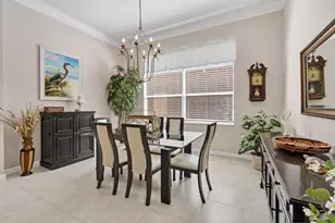332 NW Stratford Ln, Port Saint Lucie, FL 34983 - Photo 17