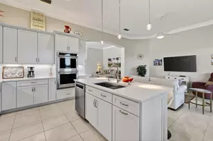 332 NW Stratford Ln, Port Saint Lucie, FL 34983 - Photo 25