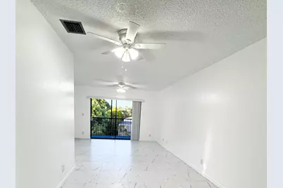 10687 Royal Palm Boulevard, Coral Springs, FL 33065 - Photo 5