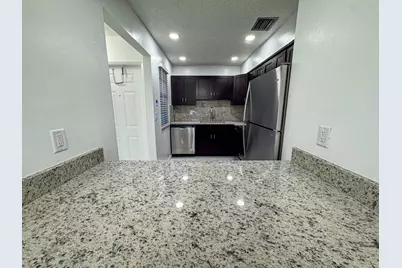 10687 Royal Palm Boulevard, Coral Springs, FL 33065 - Photo 3