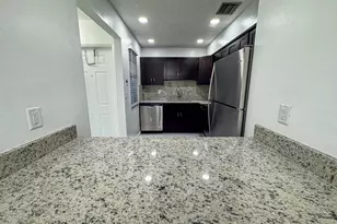 10687 Royal Palm Blvd, Coral Springs, FL 33065 - Photo 3
